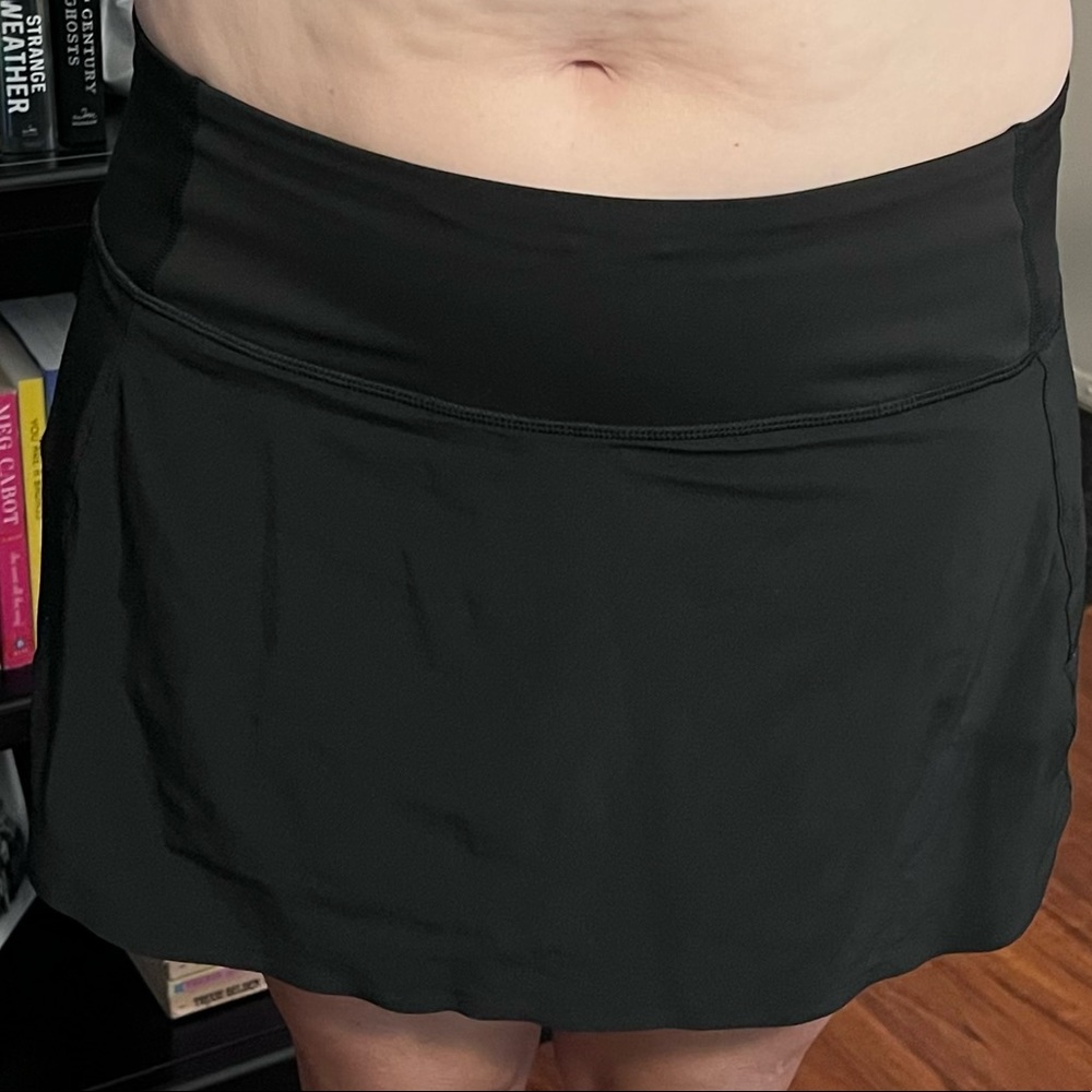 Athleta Run With It 14” Skort size L